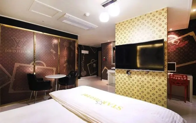 Oda (Premium sky view)