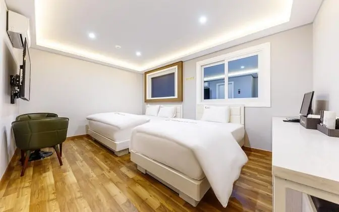 Oda (VIP Twin (Double + Single Netflix Fre)