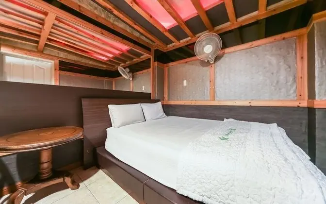 Oda (Standard Room)