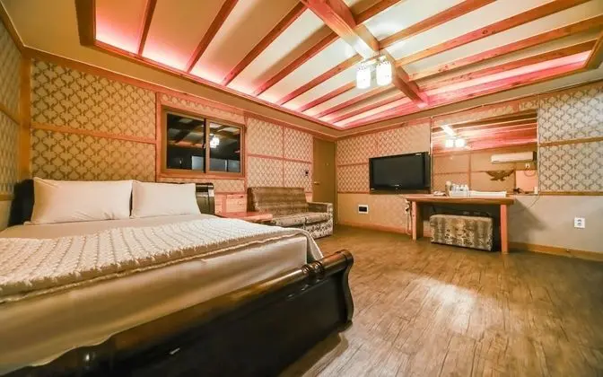 Oda (VIP (2room family room))