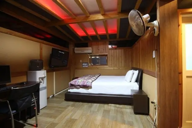 Oda (VIP (2room family room))