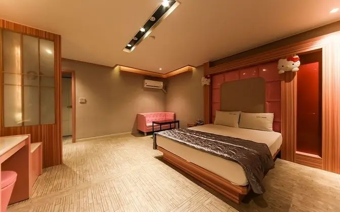 Oda (Deluxe room)
