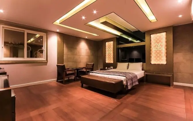 Oda (Special Room)