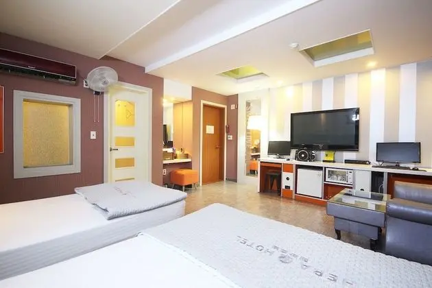 Oda (Suite B (Twin Room))