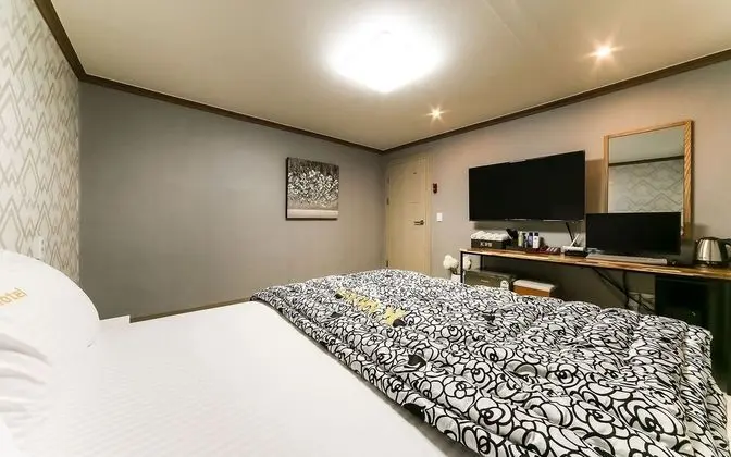 Oda (Special Room)