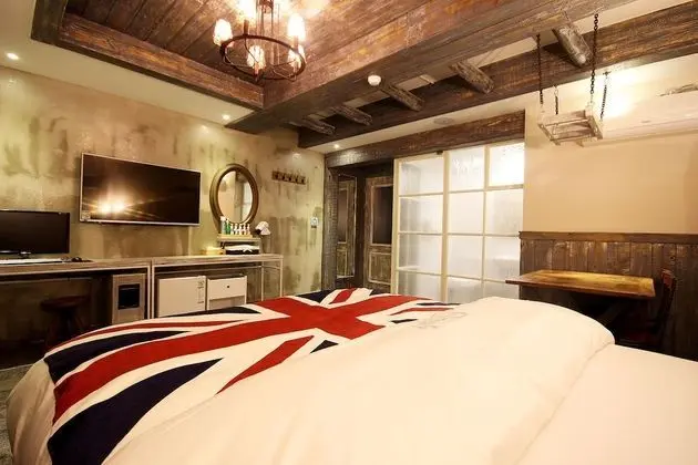 Oda (Suite (Whirlpool couple spa massage c)