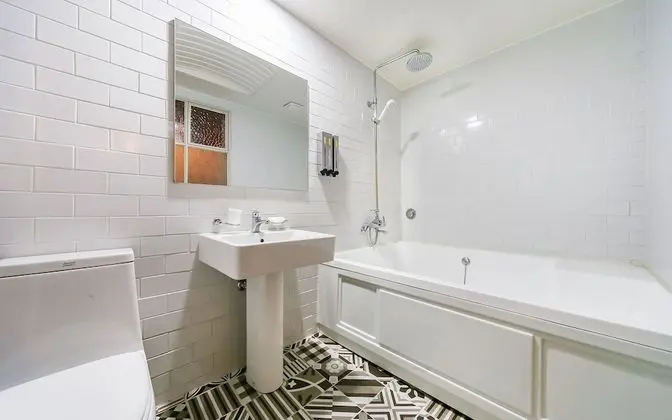 Oda (Suite (Whirlpool couple spa massage c)