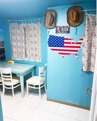 Oda (American Room for 3)