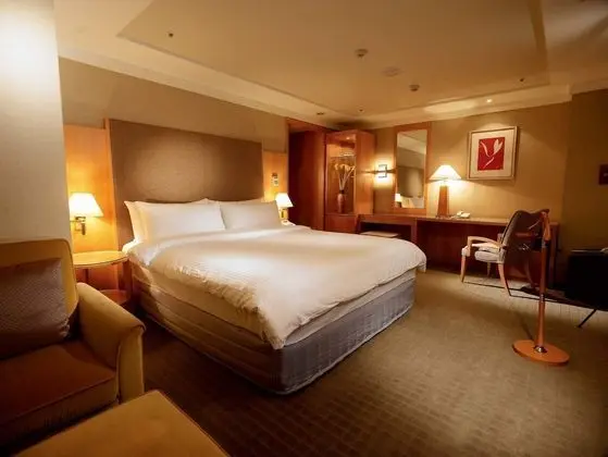 Grand Deluxe Room (Breakfast for 1)