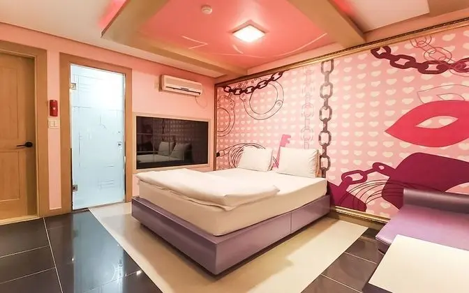Oda (Standard room)