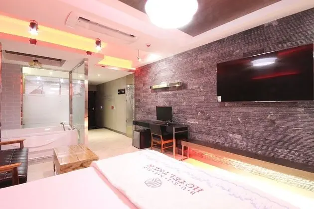 Oda (Deluxe room)