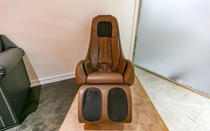 Oda (Standard (Free Netflix viewing availa)