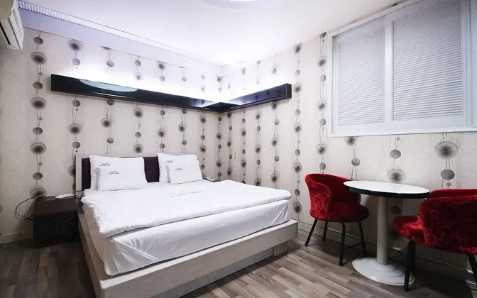 Oda (Semi-Suite Room [Room Random Assignme)