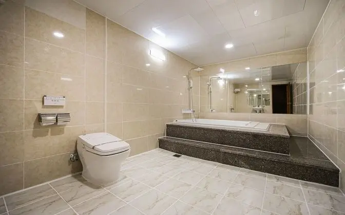 Oda (Complimentary breakfast in suites (wi)