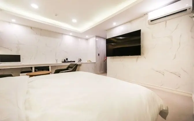 Oda (Suite room (1 vehicle per room))