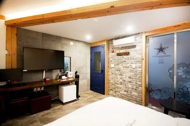 Oda (1 vehicle per room A (motorized bed))