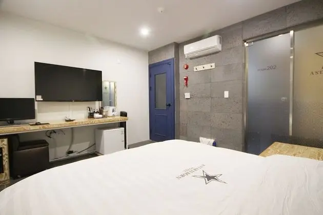 Oda (1 vehicle per room A (motorized bed))