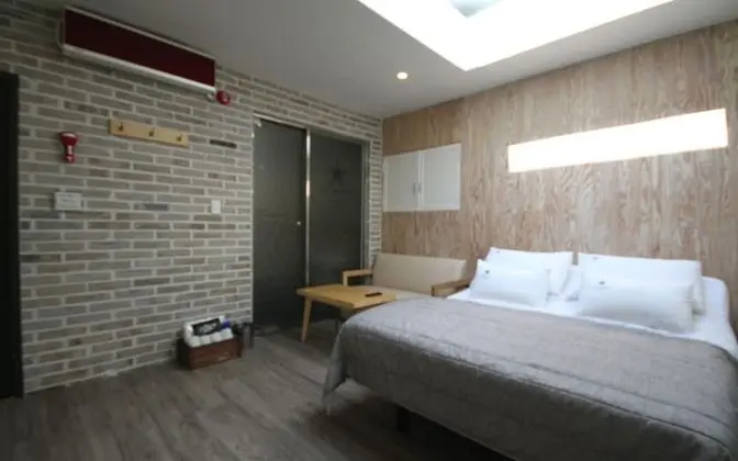 Oda (1 vehicle per room A (motorized bed))