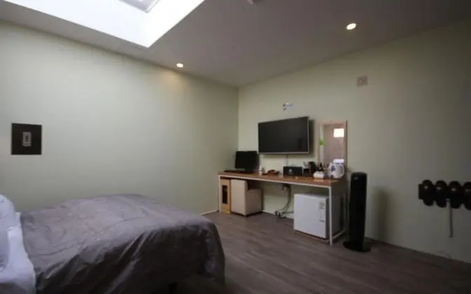 Oda (1 vehicle per room A (motorized bed))