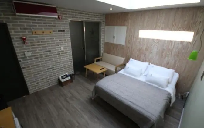 Oda (1 vehicle per room A (motorized bed))