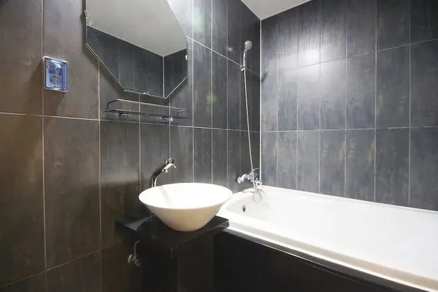 Oda (1 vehicle per room B (Whirlpool spa))