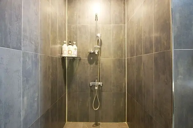 Oda (1 vehicle per room B (Whirlpool spa))