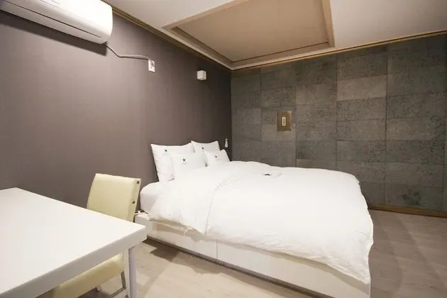 Oda (Party Room B / Double room (terrace /)