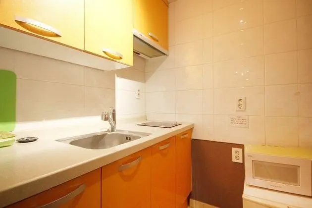 Oda (Party Room B / Double room (terrace /)