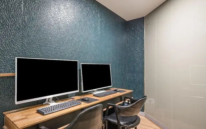 Oda (Penthouse (duplex karaoke high-end co)