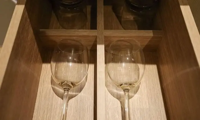 Business Tek Büyük Yataklı Oda