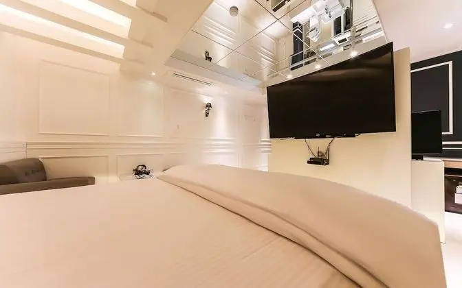 Oda (Deluxe (Netflix available))