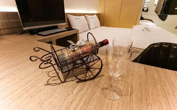 Oda (Deluxe (Netflix available))