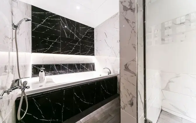 Oda (VIP (Netflix viewing available))