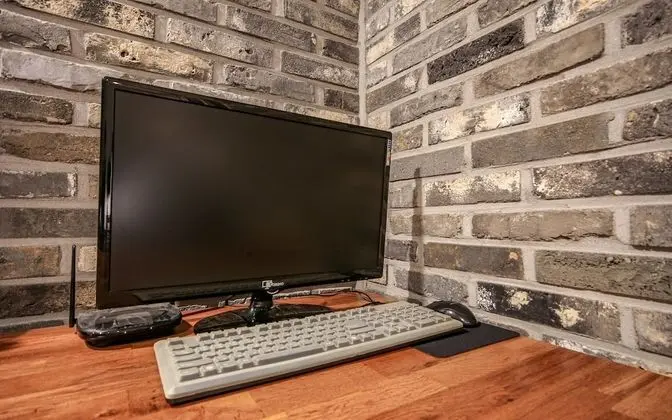 Oda (Deluxe (Netflix available))