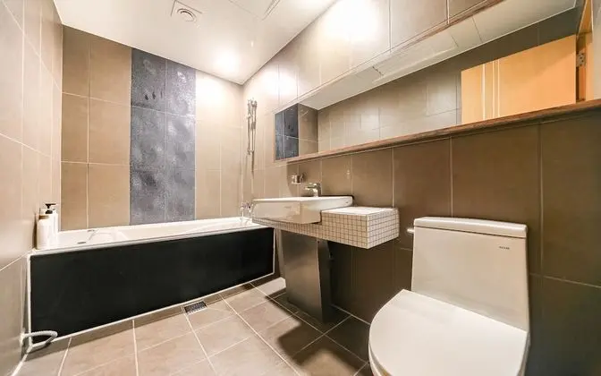 Oda (Deluxe (Netflix available))