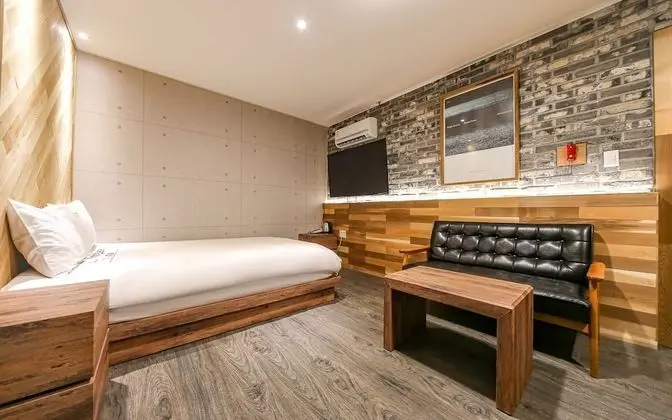 Oda (Deluxe (Netflix available))