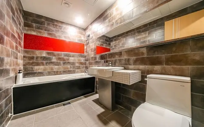 Oda (Deluxe (Netflix available))