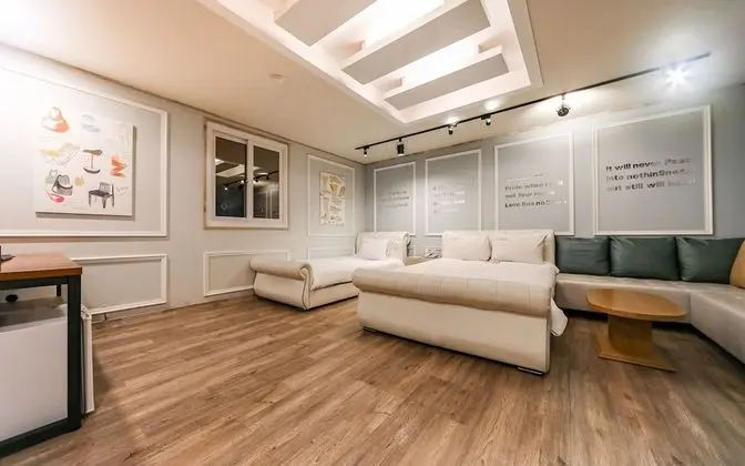 Oda (Suite Twin (Netflix available))