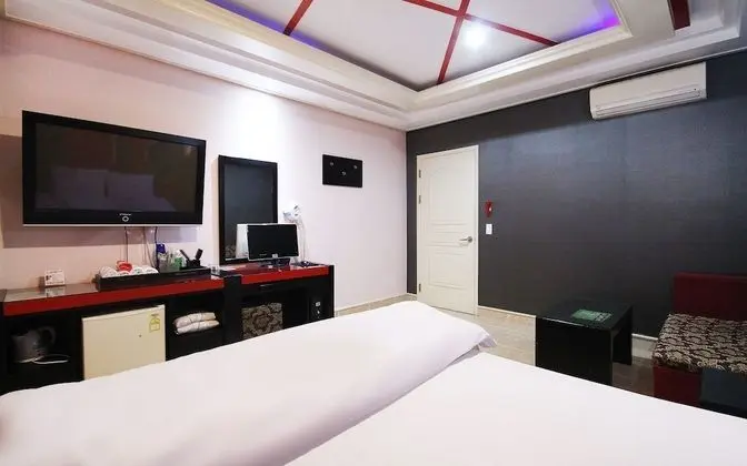 Oda (Deluxe (Netflix installation))