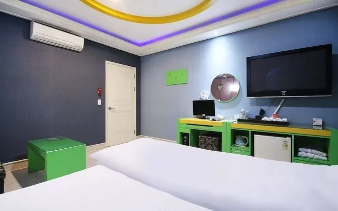 Oda (Deluxe (Netflix installation))