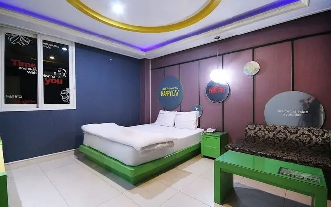 Oda (Deluxe (Netflix installation))