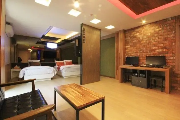 Oda (Suite (Netflix viewing available Spa))