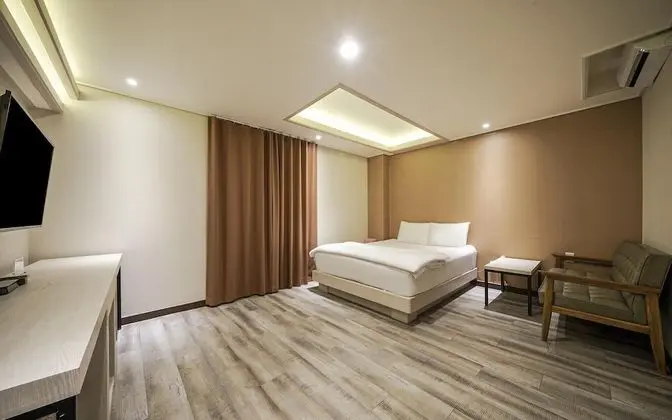 Oda (Standard (Netflix Available Comfy Mat)