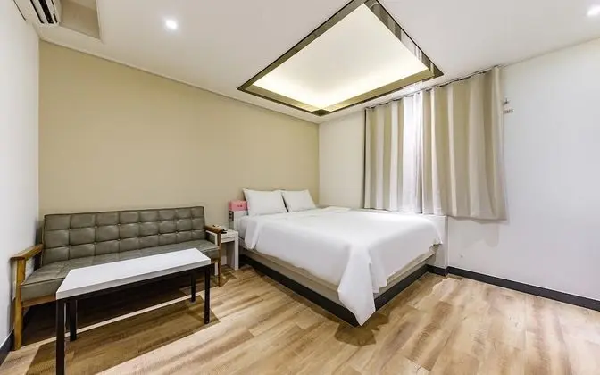 Oda (Standard (Netflix Available Comfy Mat)