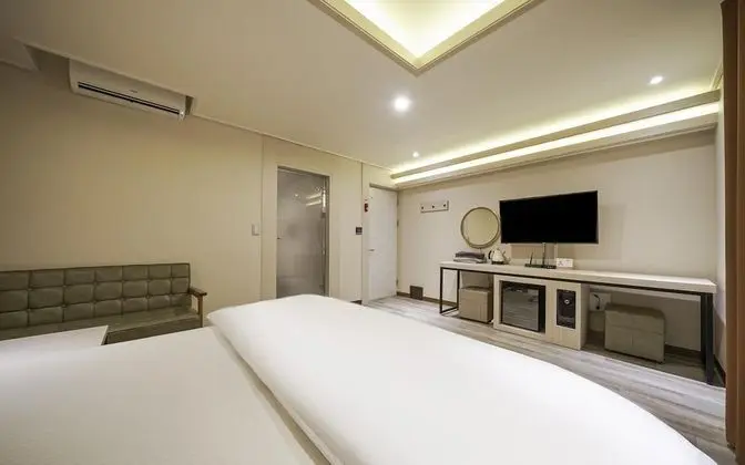 Oda (Standard (Netflix Available Comfy Mat)