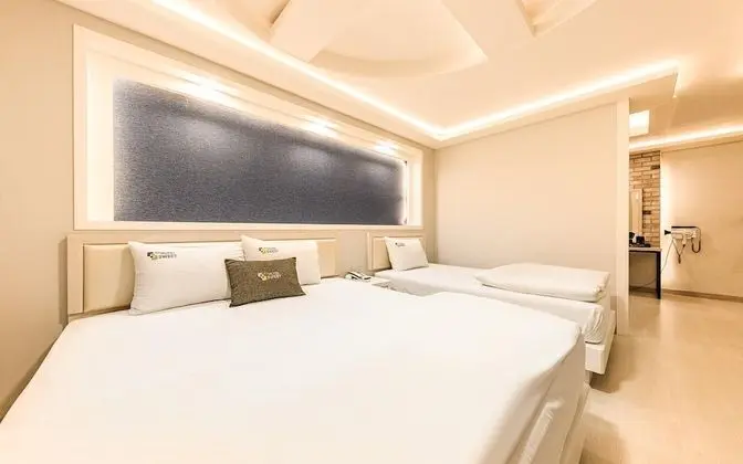 Oda (Suite Twin Room - Breakfast Included )