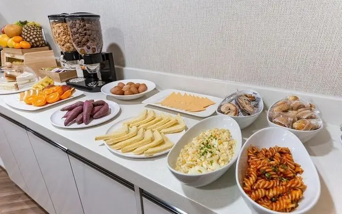 Oda (Suite Twin Room - Breakfast Included )