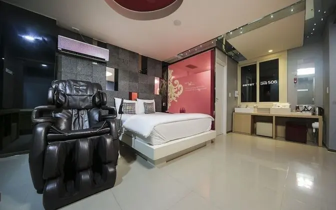 Oda (Special room (couple PC spa massage c)