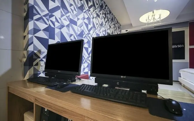 Oda (VIP (couple PC spa massage chair bide)