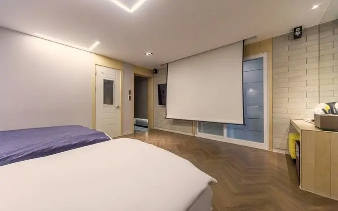 Oda (Full House (Double bed2+Single bed1))
